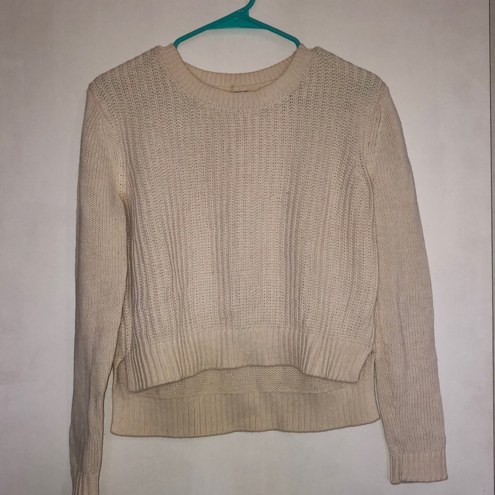 Gap Cropped Sweater